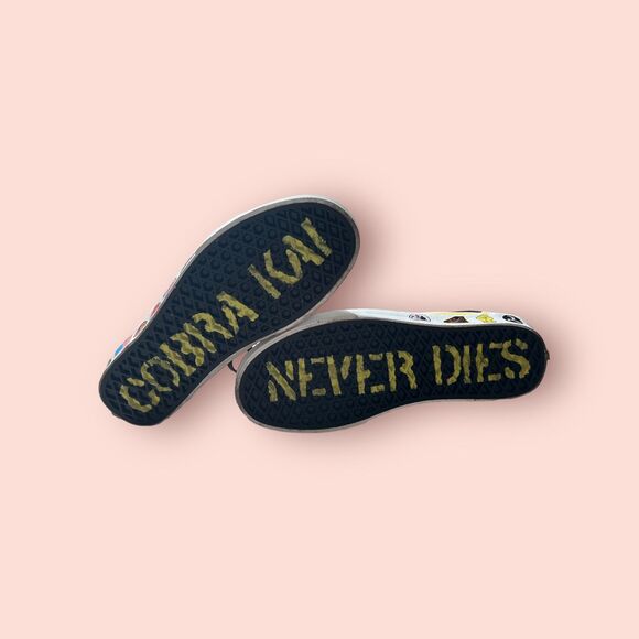 VANS x Cobra Kai Unisex, women 8, men 6.5 - Picture 4 of 4